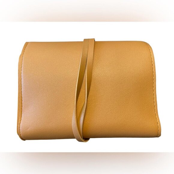 Glass Ladder & Co Tech Organizer - Picture 9 of 9